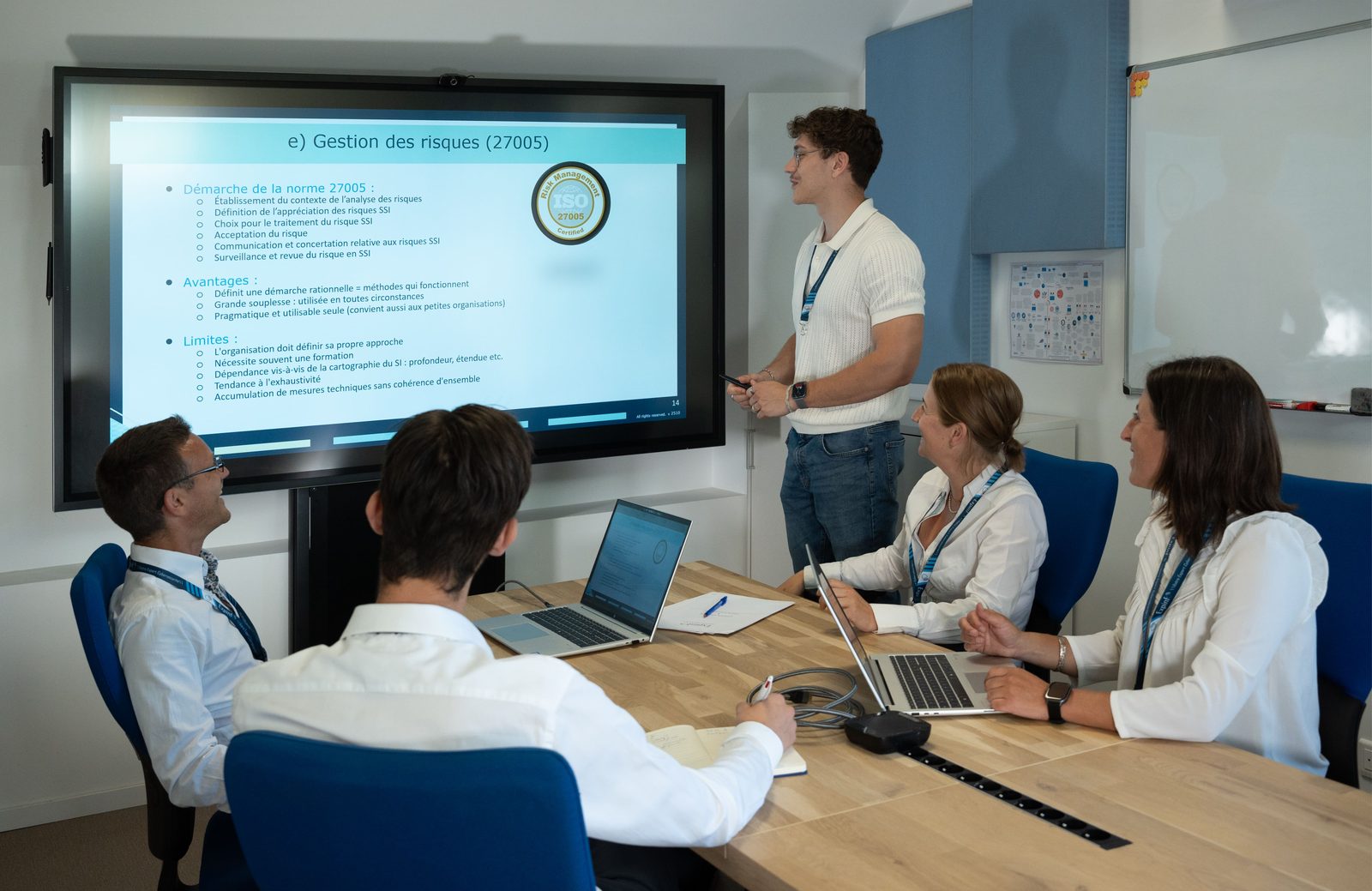 L'équipe Expinfo en pleine revue ISO 27001
